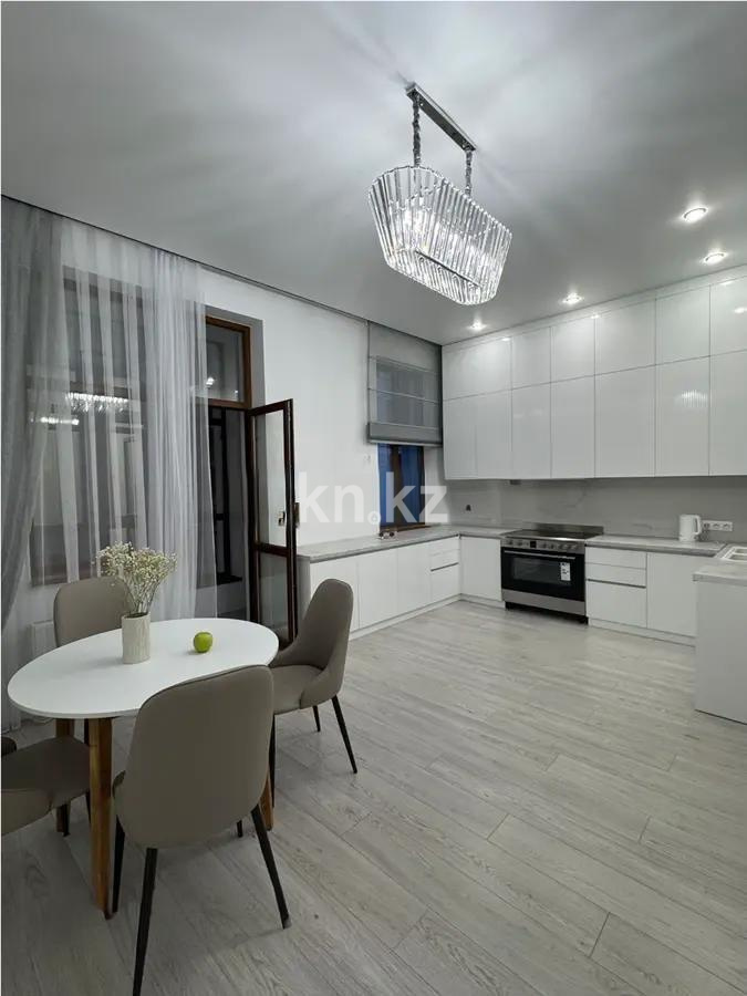 Продажа 3-комнатной квартиры, 136 м², ул. Акмешит, дом  19/1 в Астане - фото 3