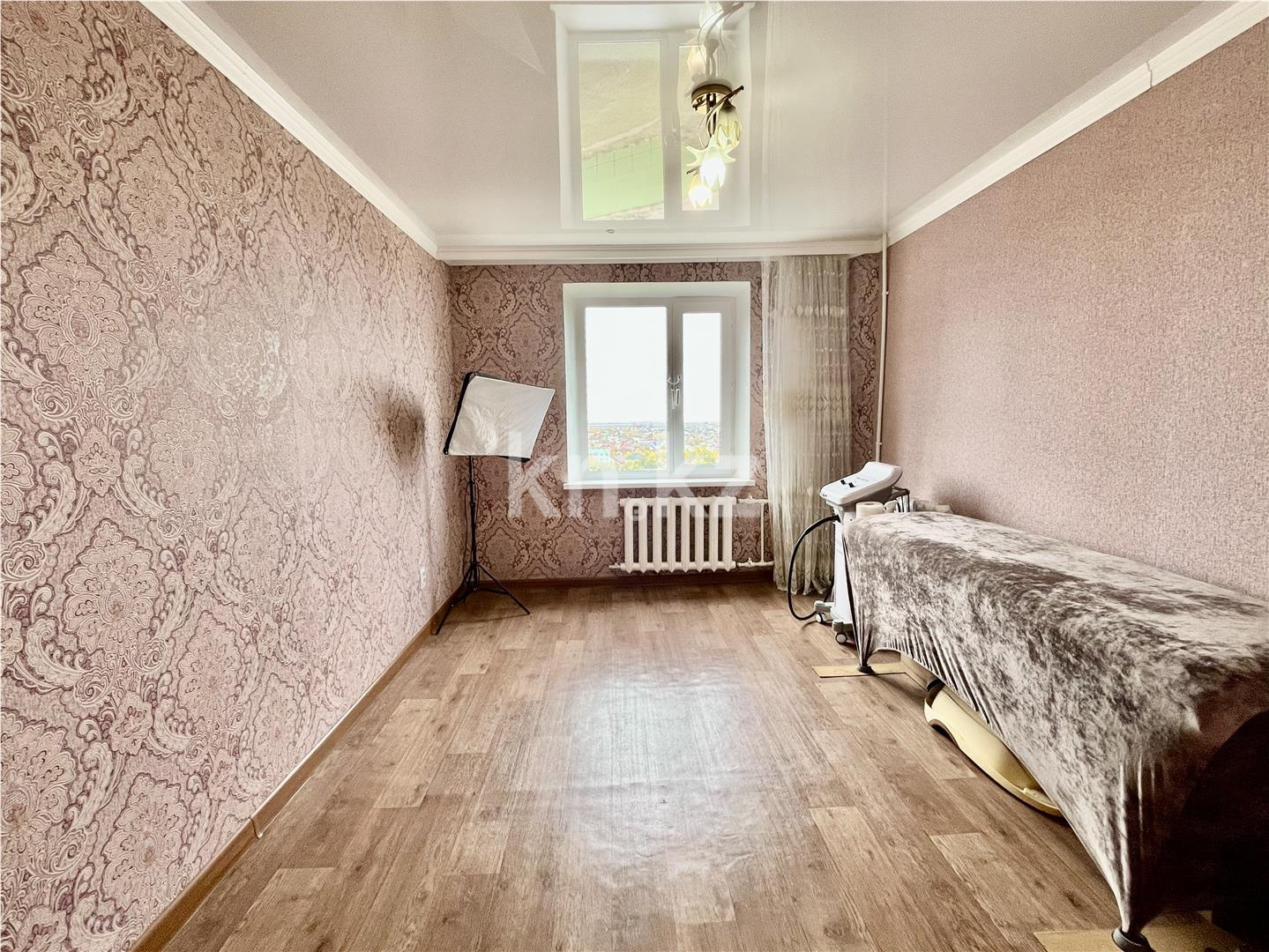 Продажа 4-комнатной квартиры, 87 м², мкр-н 8 в Темиртау - фото 4