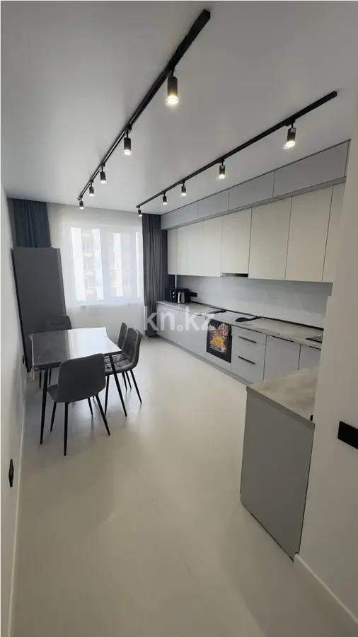 Продажа 1-комнатной квартиры, 43.7 м² в Алматы - фото 2