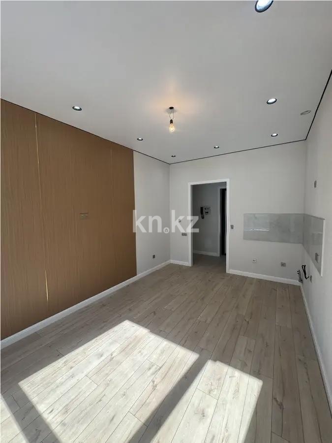 Продажа 1-комнатной квартиры, 38 м² в Астане