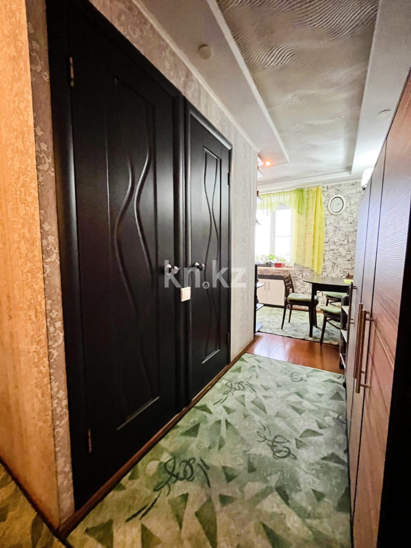 Продажа 3-комнатной квартиры, 64 м², ул. Михаэлиса, дом  7 в Усть-Каменогорске - фото 13