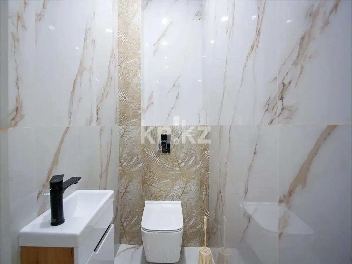 Продажа 3-комнатной квартиры, 73 м², пр. Райымбека, дом  348/1 в Алматы - фото 6