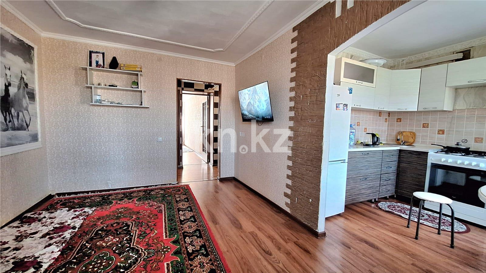 Продажа 2-комнатной квартиры, 48 м², мкр-н 14 в Караганде - фото 2
