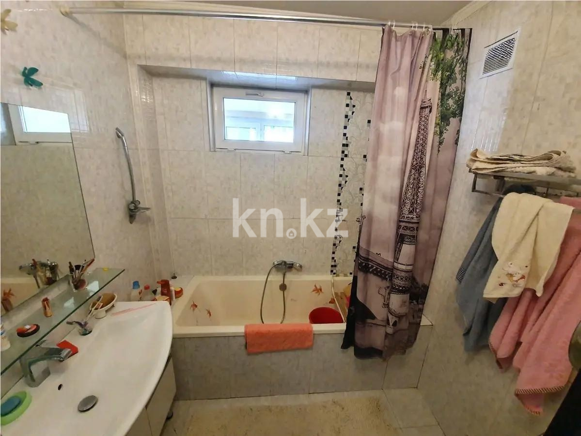 Продажа 2-комнатной квартиры, 74 м² в Алматы - фото 4