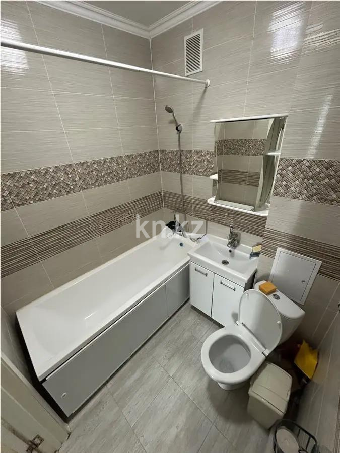 Продажа 2-комнатной квартиры, 60 м², ул. Байтурсынова, дом  39 в Астане - фото 4