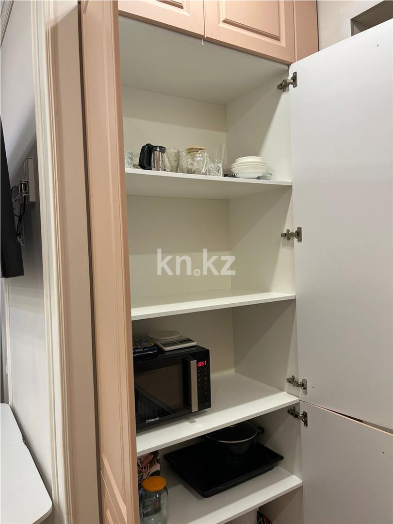 Продажа 1-комнатной квартиры, 41 м², пр. Шахтеров в Караганде - фото 5