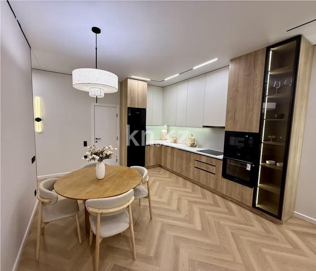 Продажа 2-комнатной квартиры, 57 м², пр. Аль-Фараби, дом  15/1 в Алматы - фото 3