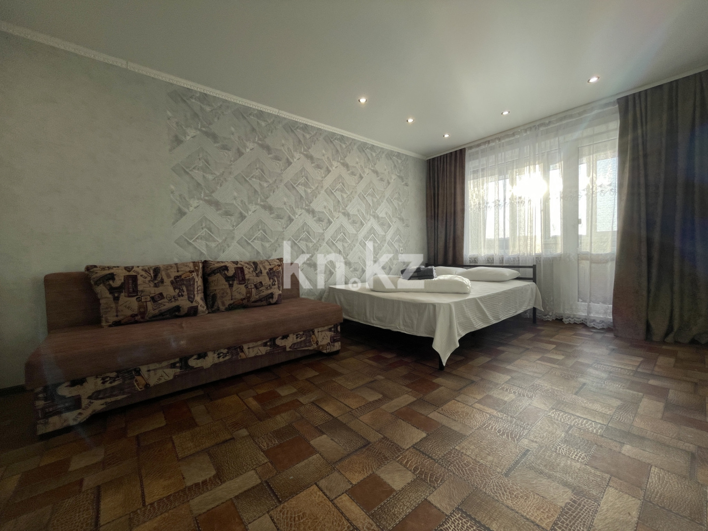 Аренда 1-комнатной квартиры посуточно, 1 м², Абая, дом  81 в Петропавловске - фото 4