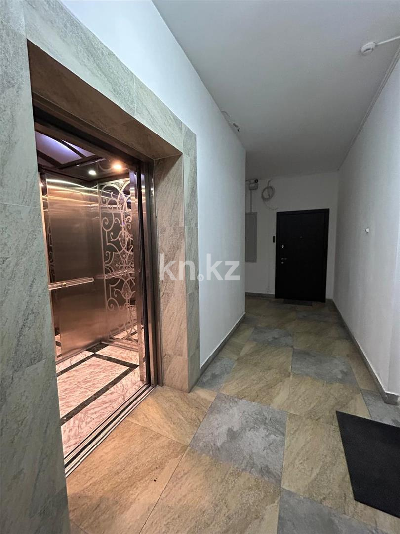 Продажа 3-комнатной квартиры, 84 м², ул. Ержанова, дом  34/1 в Караганде - фото 16