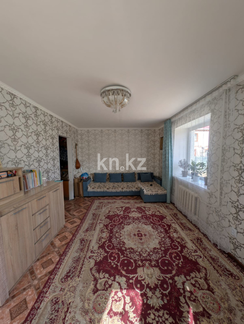 Продажа 2-комнатной квартиры, 46.2 м² в Уральске - фото 3