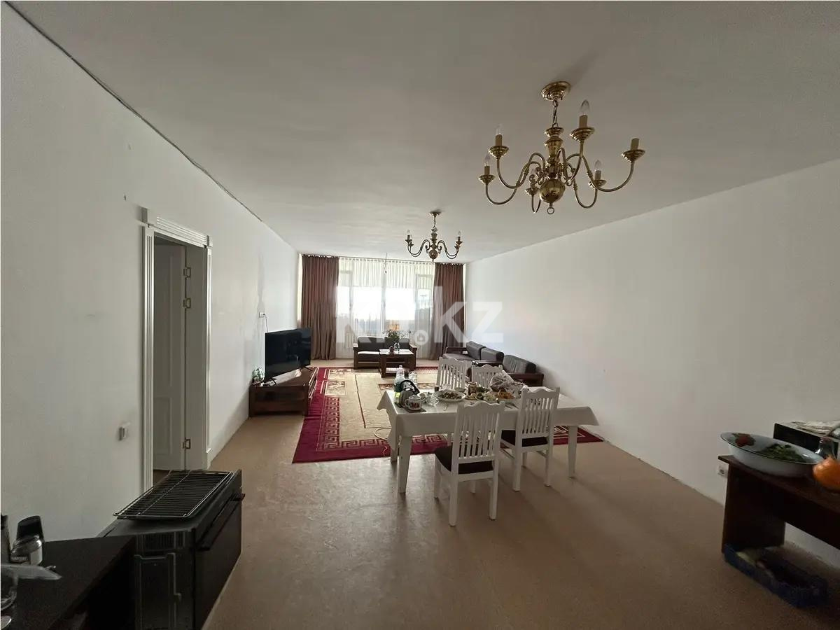 Продажа 4-комнатной квартиры, 317 м² в Астане - фото 2