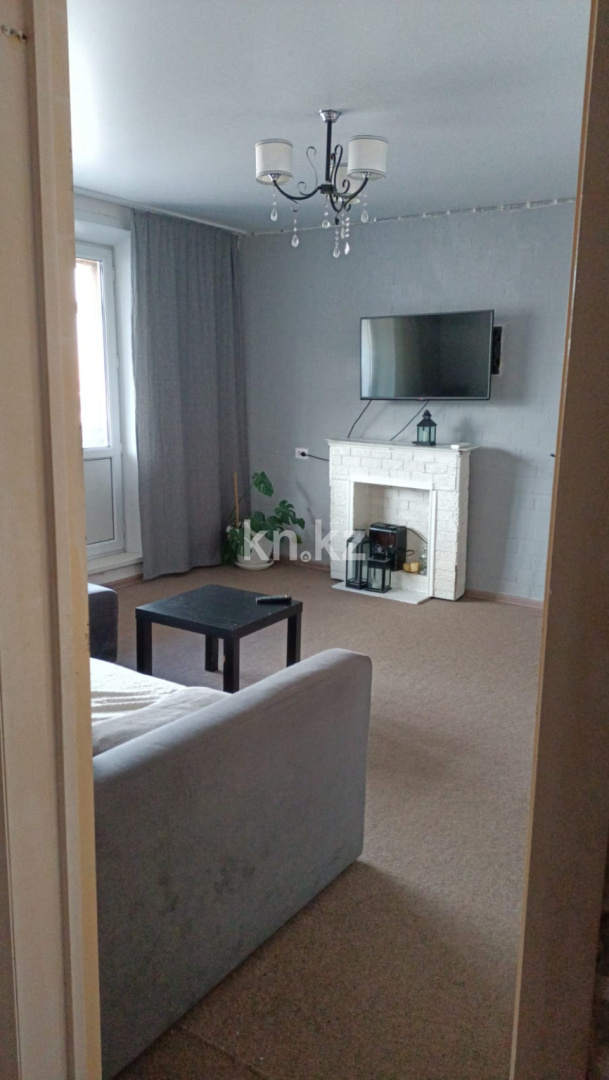 Продажа 3-комнатной квартиры, 64 м², мкр. Гульдер-1, дом  9 в Караганде