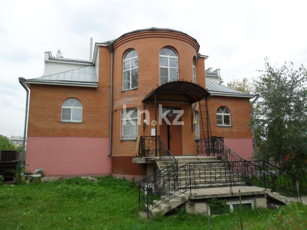 Продажа дома, 1 м², ул. Ауэзова, дом  133д в Петропавловске