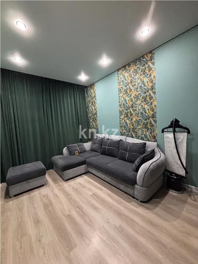Продажа 3-комнатной квартиры, 86 м² в Караганде