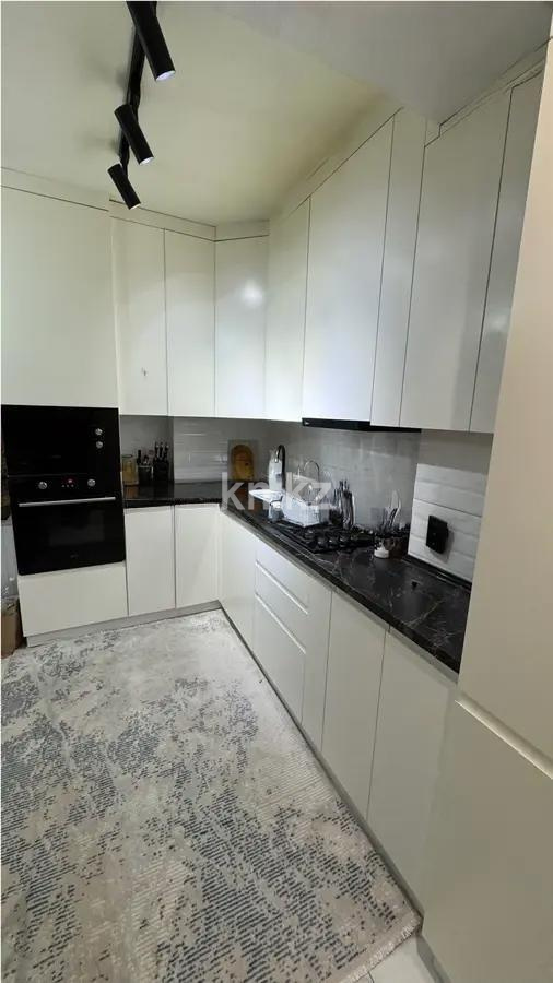 Продажа 3-комнатной квартиры, 88 м², ул. Чуланова, дом  141 в Алматы - фото 4