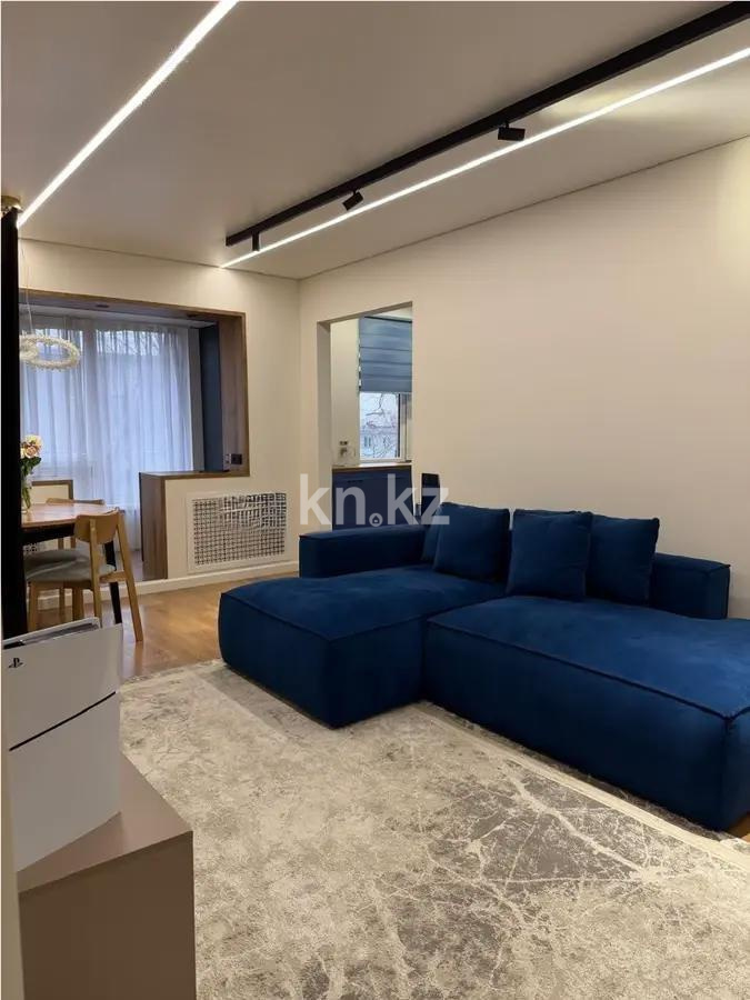 Продажа 3-комнатной квартиры, 60 м², 1 мкр., дом  34 в Алматы