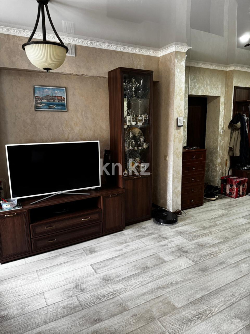 Продажа 2-комнатной квартиры, 54.5 м² в Караганде - фото 5