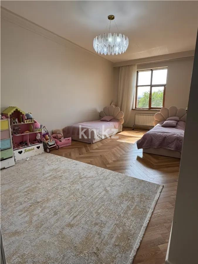 Продажа 3-комнатной квартиры, 131.5 м² в Алматы