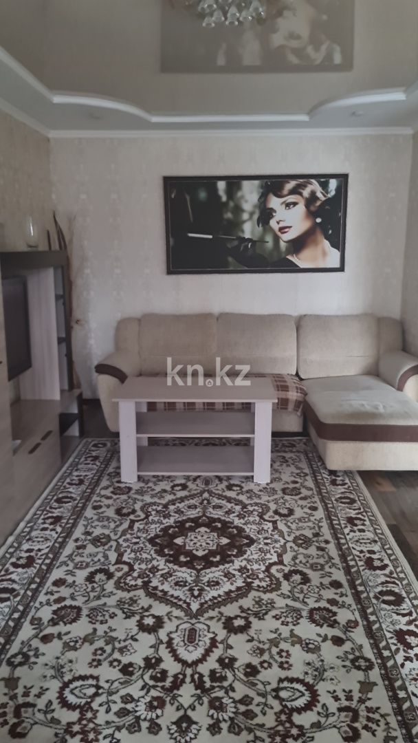 Аренда 2-комнатной квартиры посуточно, 45 м², ул. Комиссарова, дом  26 в Караганде - фото 2