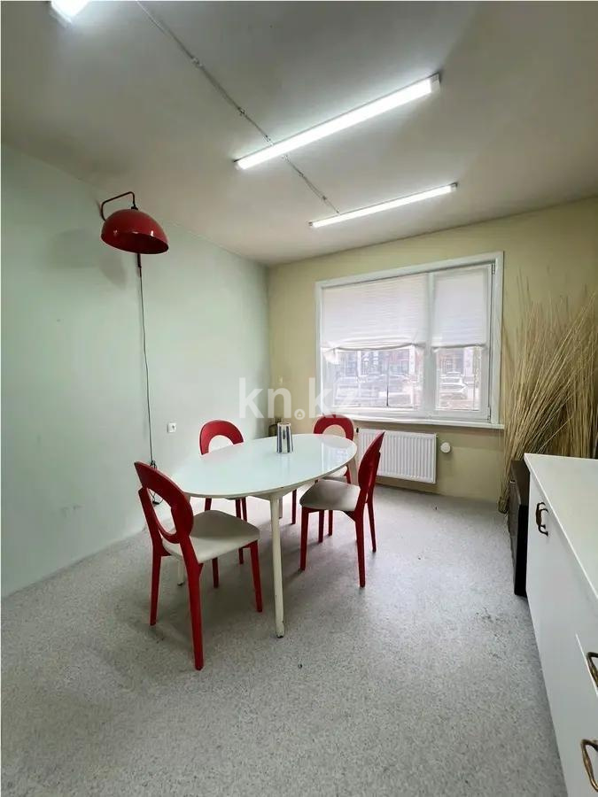 Продажа 2-комнатной квартиры, 62 м² в Астане - фото 2