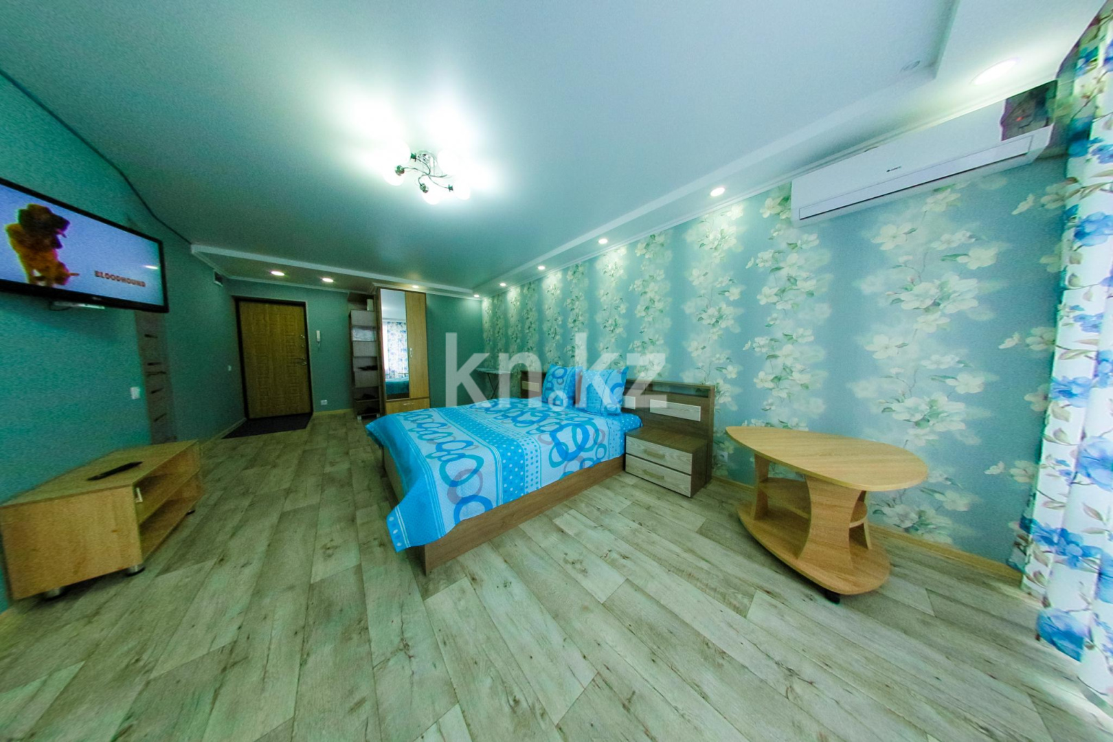 Аренда 1-комнатной квартиры посуточно, 40 м², пр. Ауэзова, дом  41 в Усть-Каменогорске - фото 3