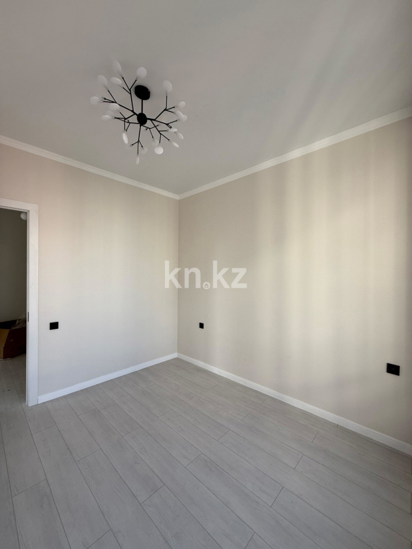 Продажа 3-комнатной квартиры, 80 м², пр. Абая в Алматы - фото 9