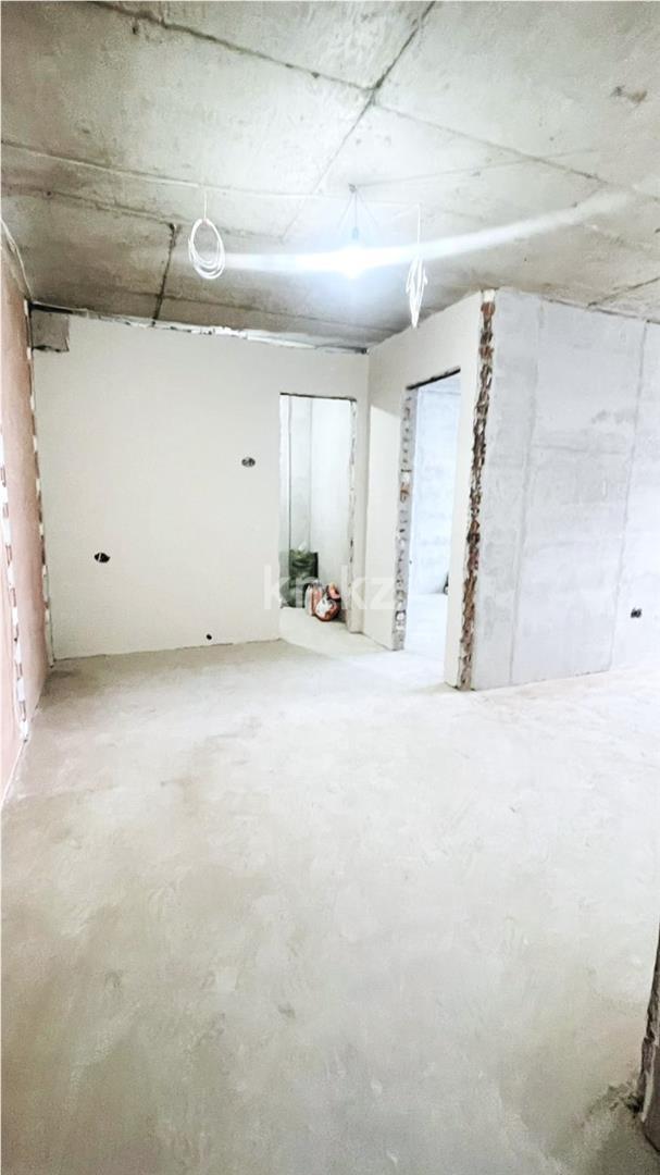 Продажа 3-комнатной квартиры, 82 м², пр. Строителей в Караганде - фото 10