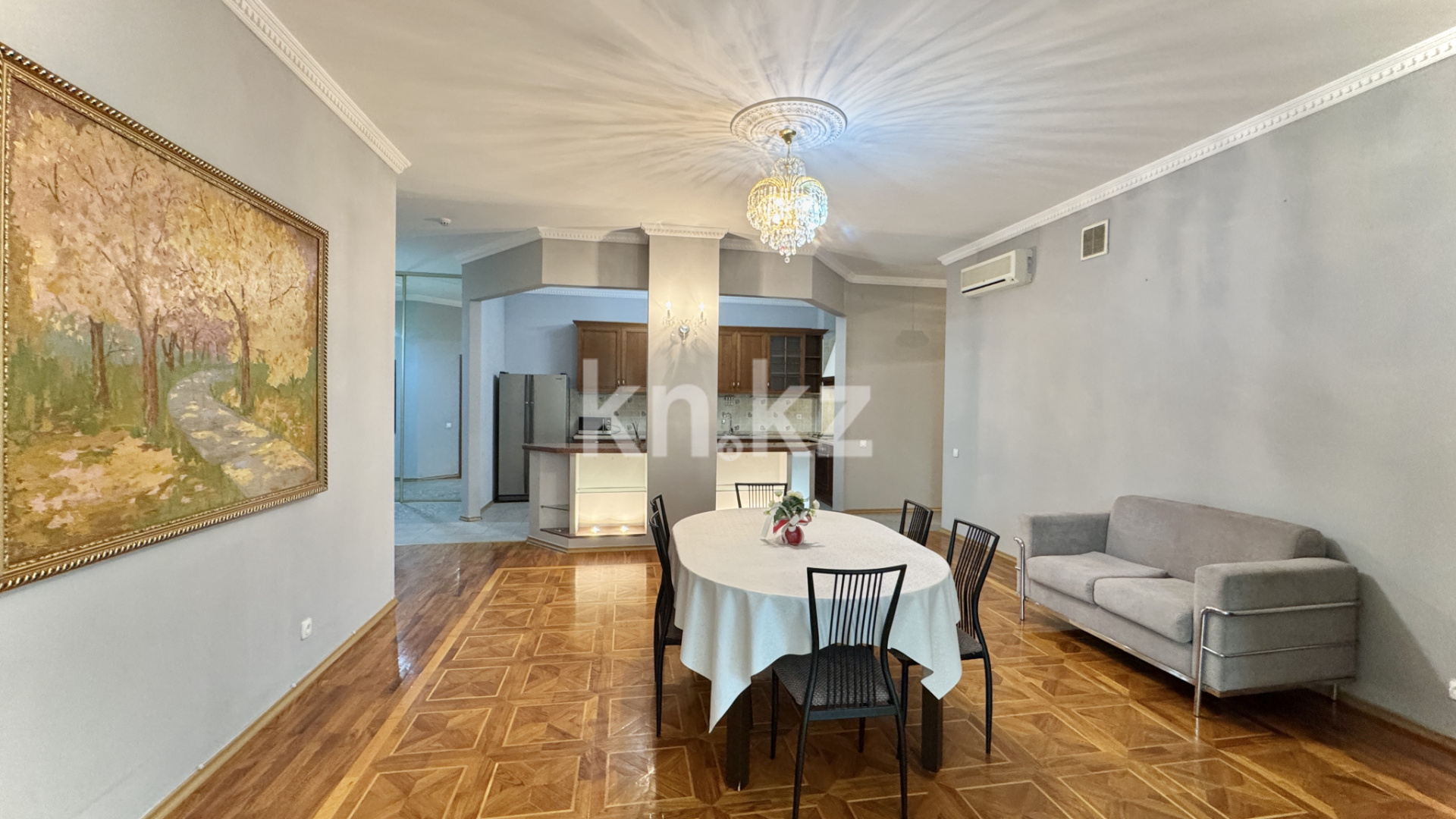 Продажа 5-комнатной квартиры, 186.4 м², мкр-н Самал-3 в Алматы - фото 6