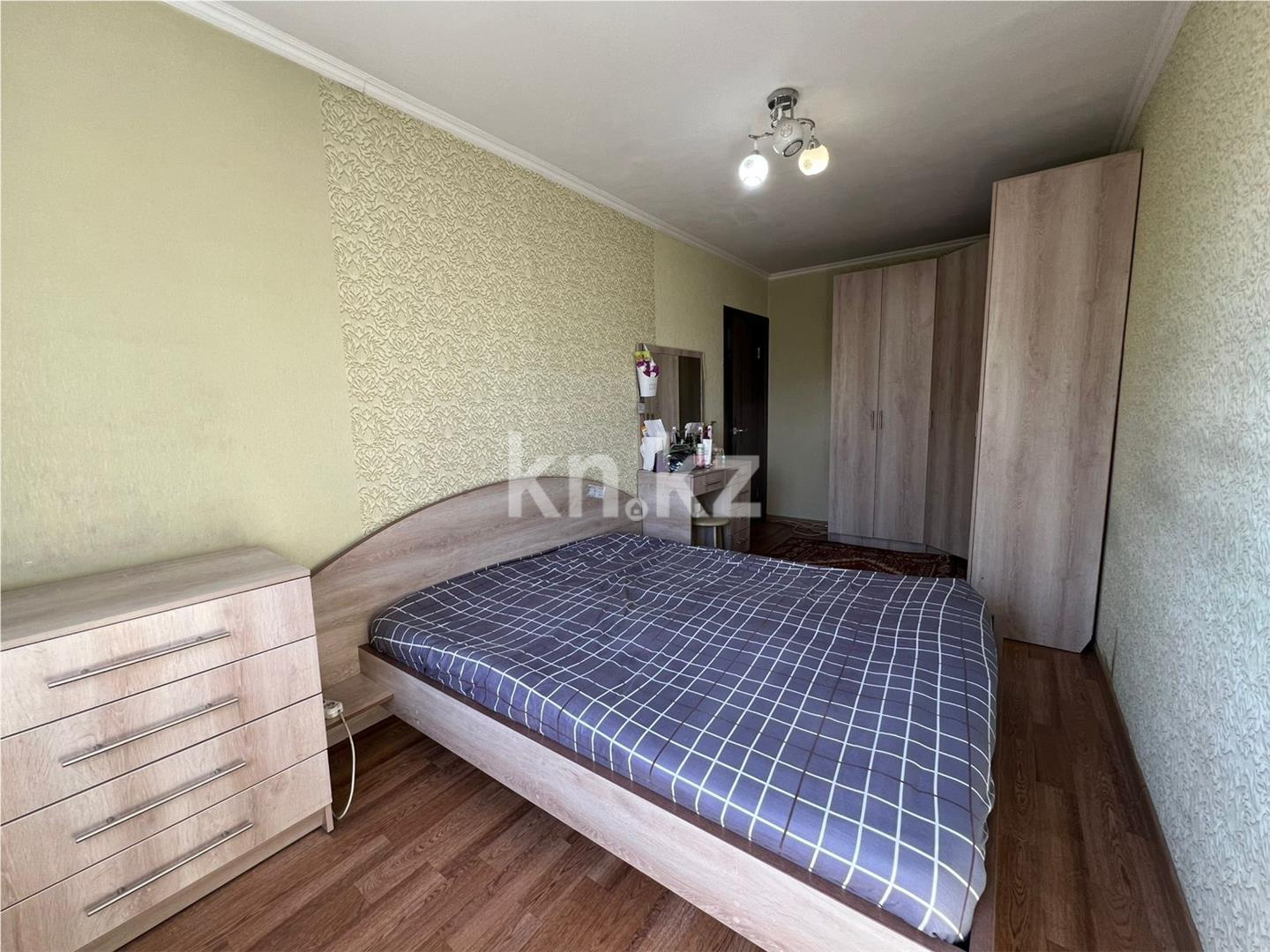Продажа 4-комнатной квартиры, 74 м², 1 кв-л в Караганде - фото 6