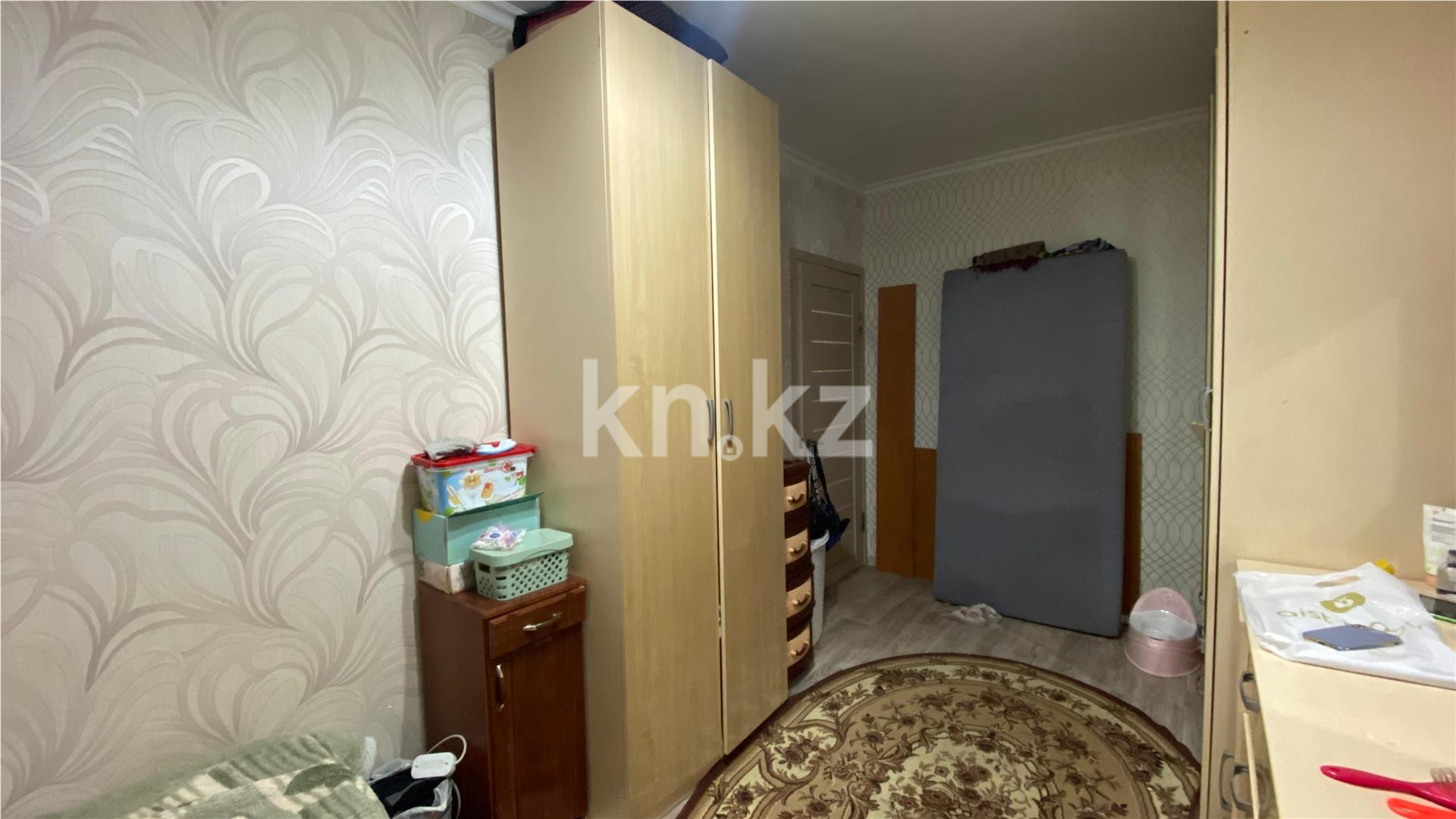 Продажа 3-комнатной квартиры, 61 м², ул. Муканова в Караганде - фото 2