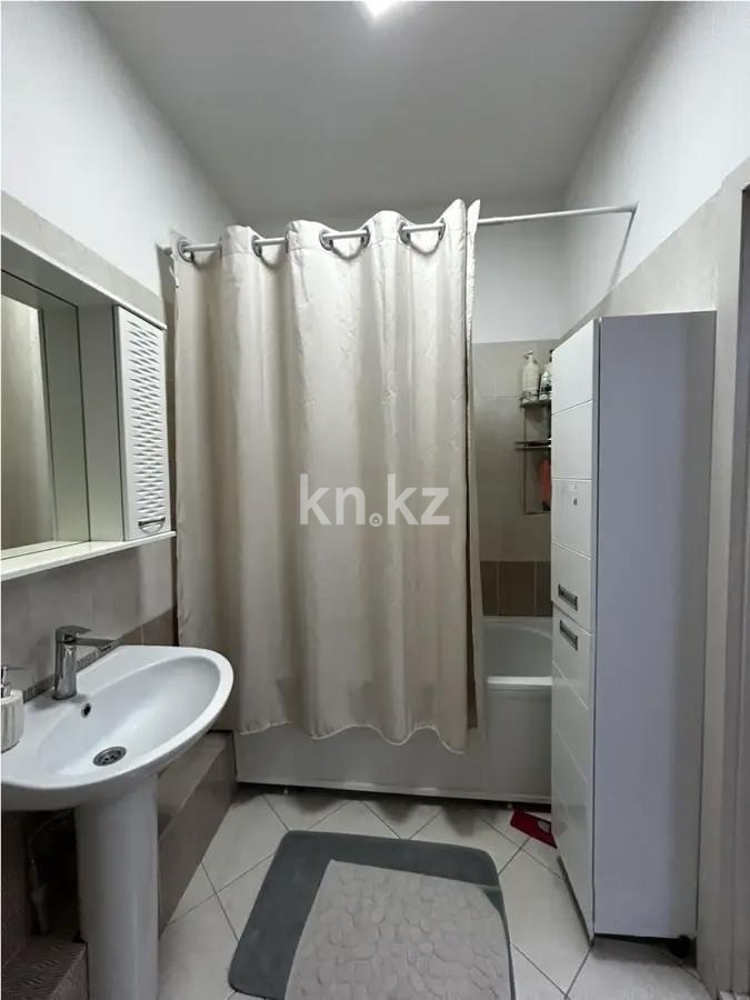 Продажа 1-комнатной квартиры, 42.5 м² в Алматы - фото 2