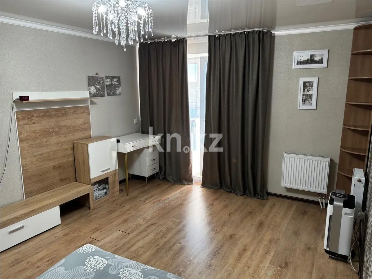 Продажа 1-комнатной квартиры, 38 м², ул. Серкебаева, дом  45 в Астане