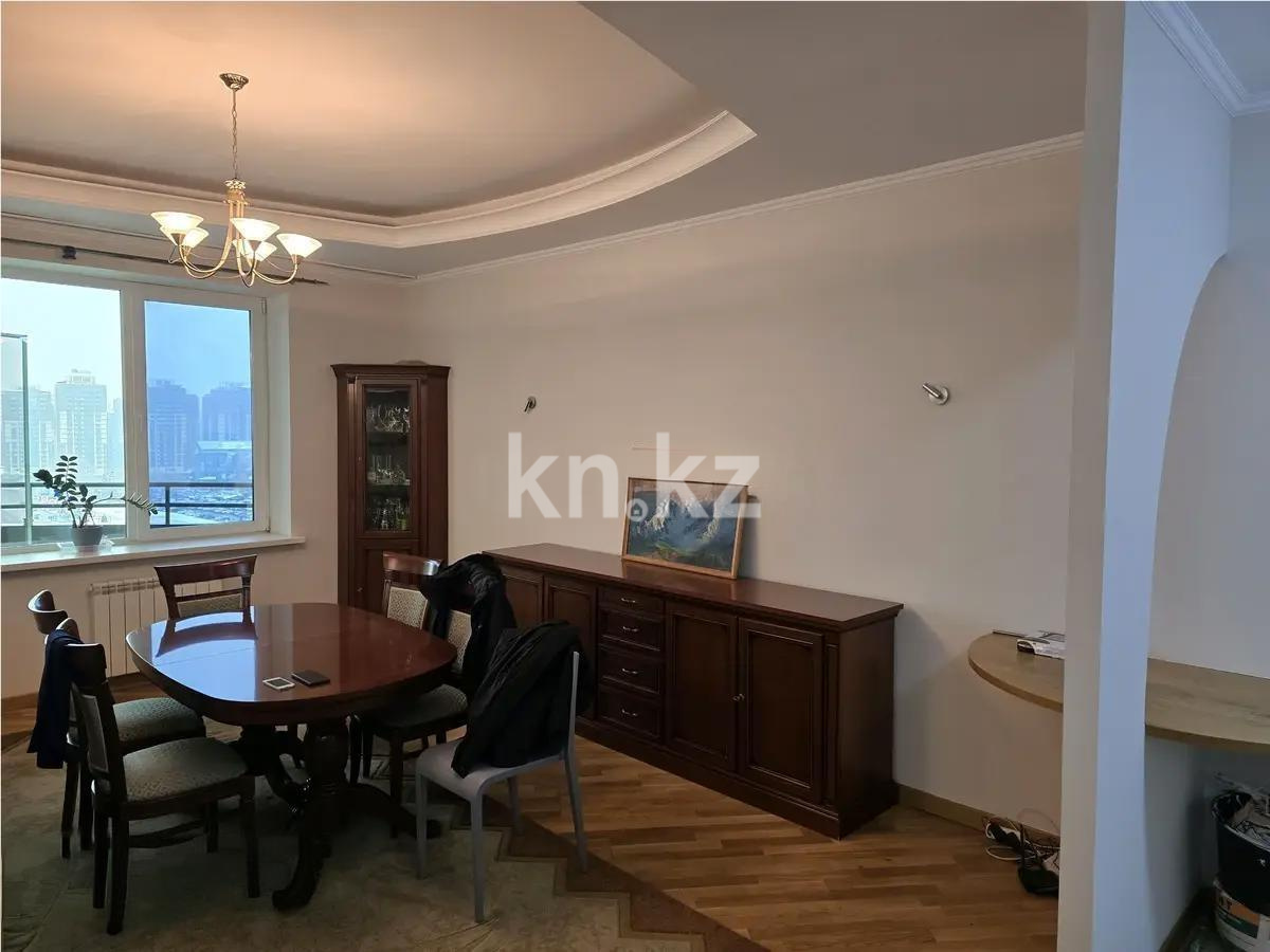 Продажа 3-комнатной квартиры, 167.7 м², мкр-н Самал-3, дом  25 в Алматы - фото 4