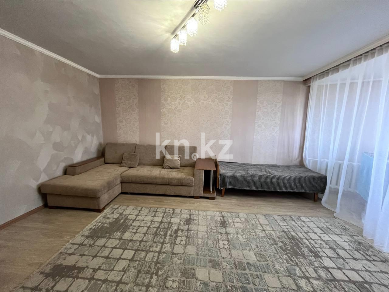 Продажа 3-комнатной квартиры, 72 м², ул. Крылова, дом  60 в Караганде - фото 4