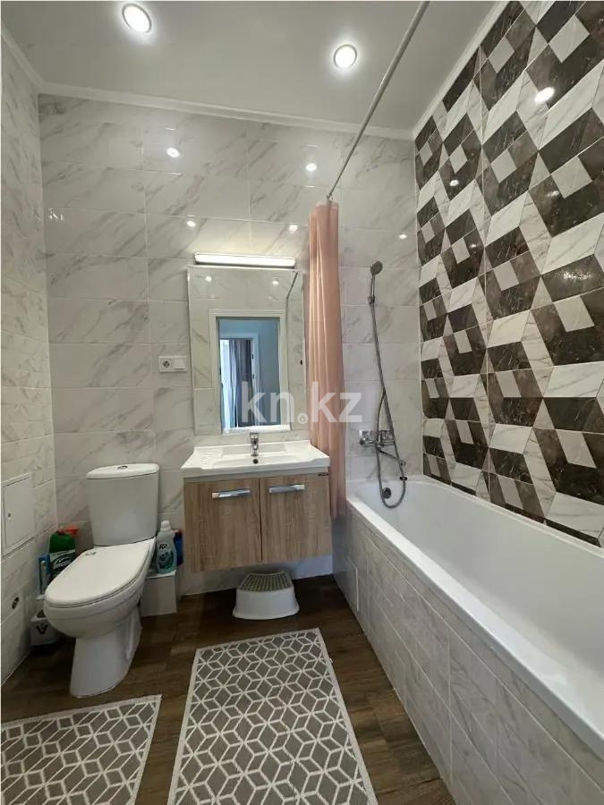 Продажа 2-комнатной квартиры, 65 м², ул. Асфендиярова, дом  1 в Астане - фото 4