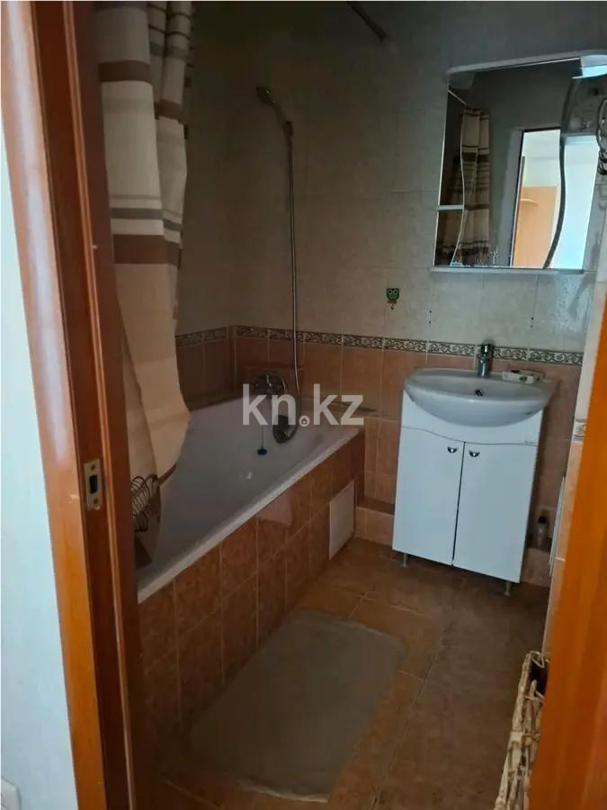 Продажа 3-комнатной квартиры, 79 м², мкр. Жетысу-4, дом  24 в Алматы - фото 5