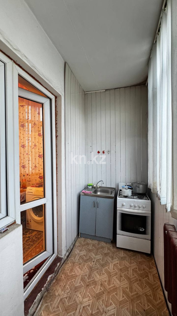 Продажа 1-комнатной квартиры, 38 м², 10 мкр, дом  24 в Таразе - фото 6