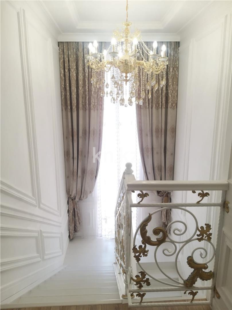 Продажа 5-комнатного дома, 520 м², ул. Муканова в Караганде - фото 38