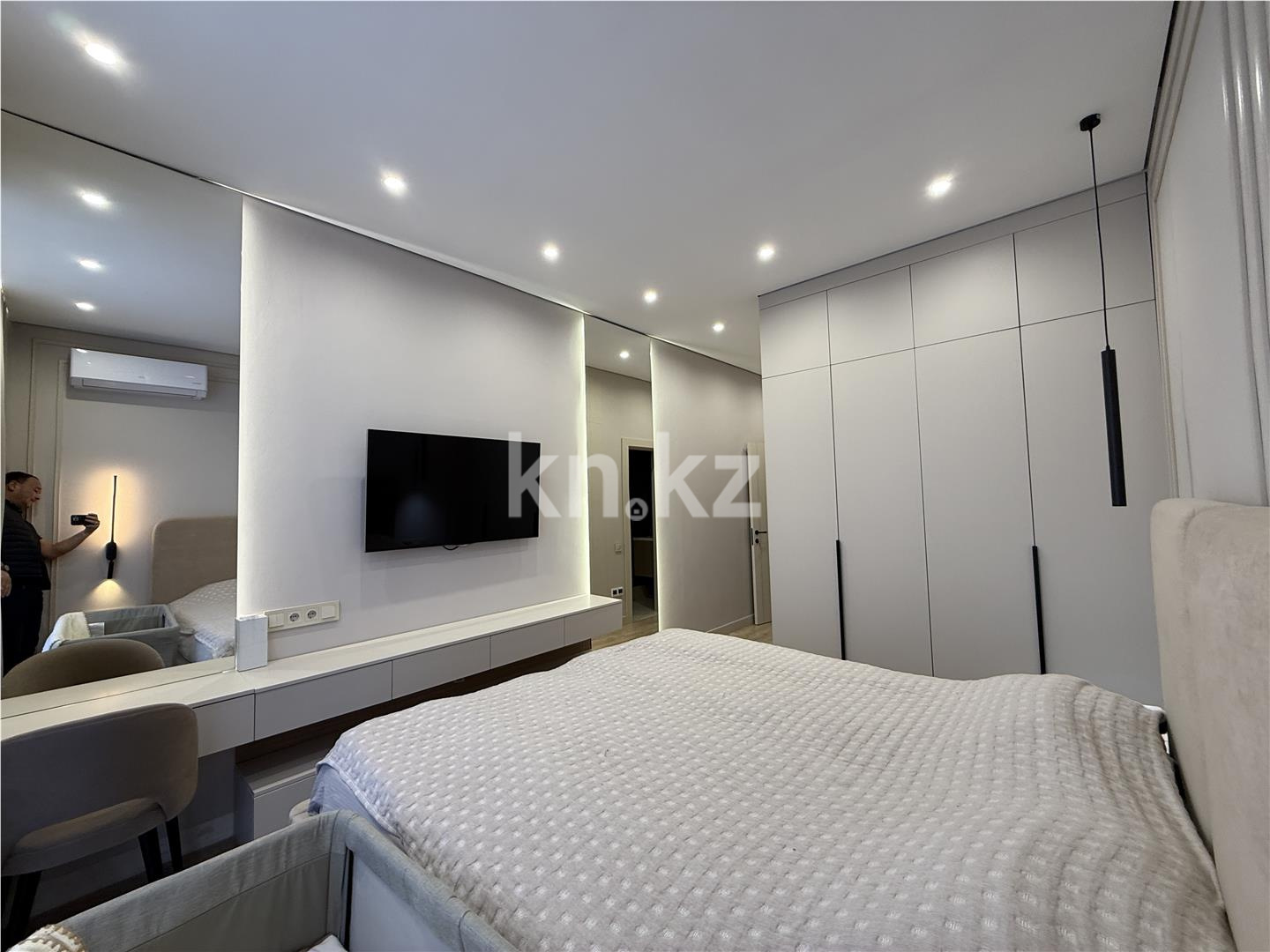 Продажа 3-комнатной квартиры, 88 м², ул. Букетова, дом  3/4 в Караганде - фото 9