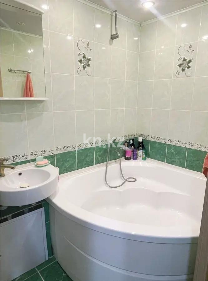 Продажа 4-комнатной квартиры, 61 м² в Караганде - фото 6