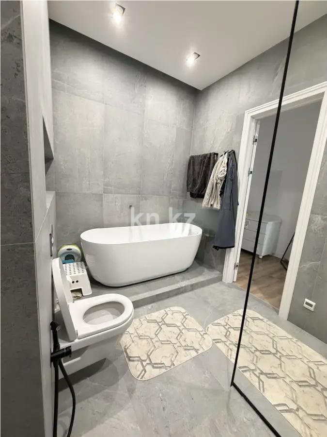 Продажа 3-комнатной квартиры, 140 м² в Астане - фото 4