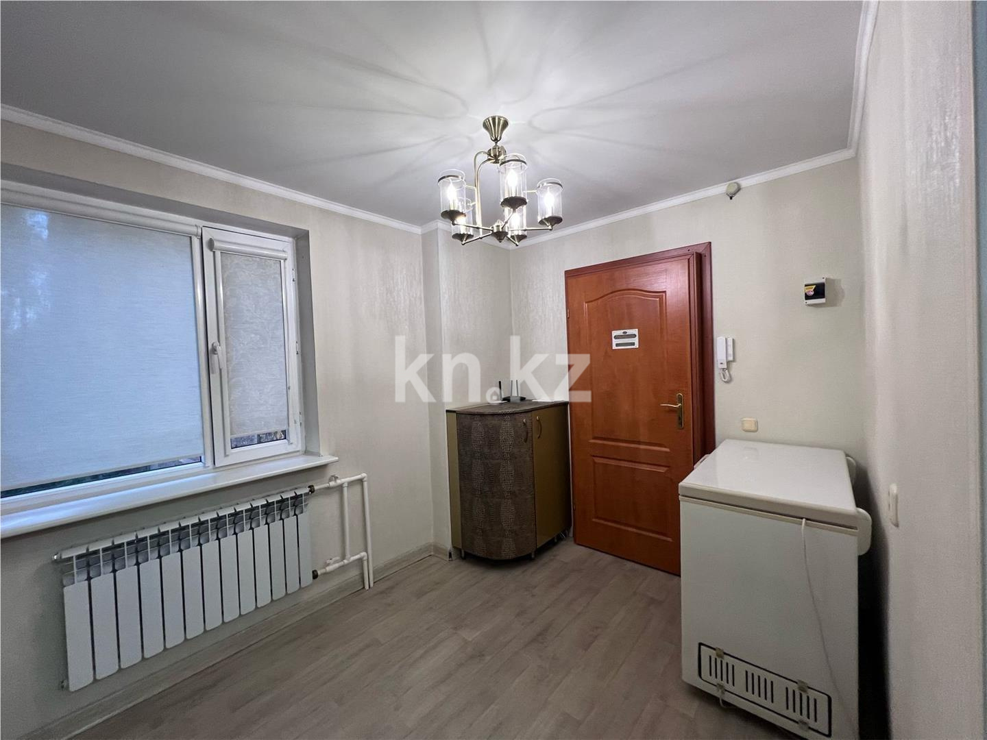 Продажа 3-комнатной квартиры, 85 м², ул. Дюсембекова, дом  35 в Караганде - фото 16