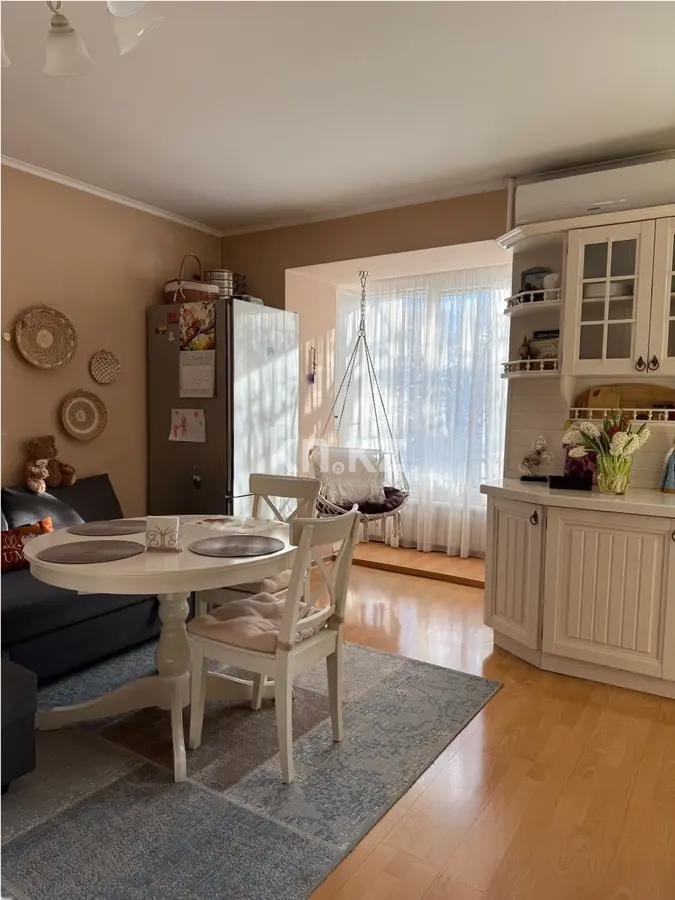 Продажа 3-комнатной квартиры, 68.6 м² в Алматы - фото 2