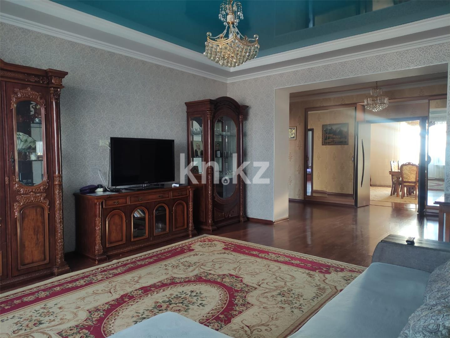 Продажа 4-комнатной квартиры, 147 м², ул. Ерубаева в Караганде
