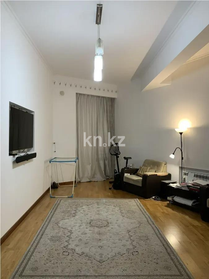 Продажа 2-комнатной квартиры, 106 м², ул. Омаровой, дом  37 в Алматы