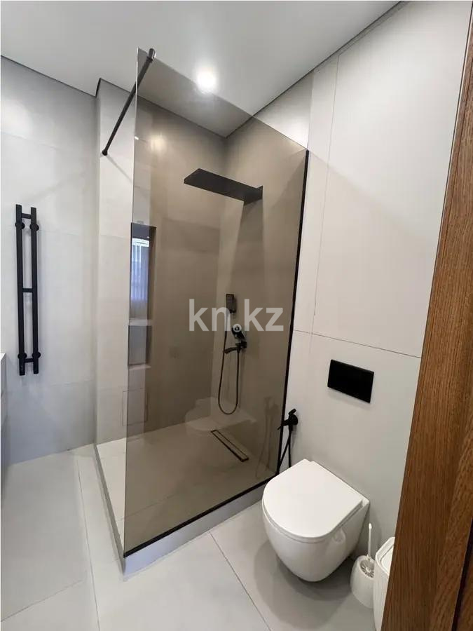 Продажа 4-комнатной квартиры, 145 м², пр. Мангилик Ел, дом  68 в Астане - фото 5