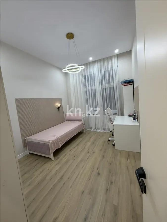 Продажа 4-комнатной квартиры, 103.5 м² в Алматы - фото 3
