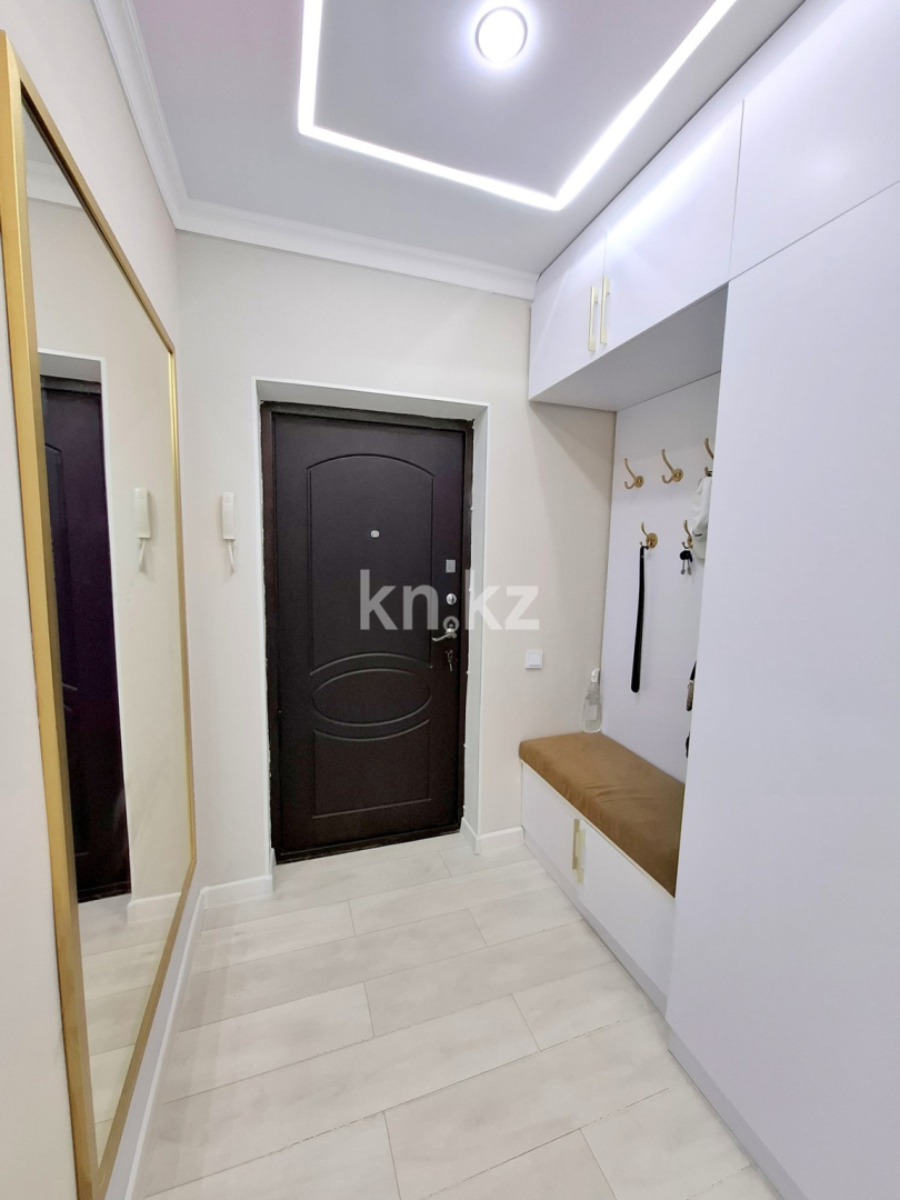 Продажа 5-комнатной квартиры, 160 м², мкр. Аксай-1а в Алматы - фото 18