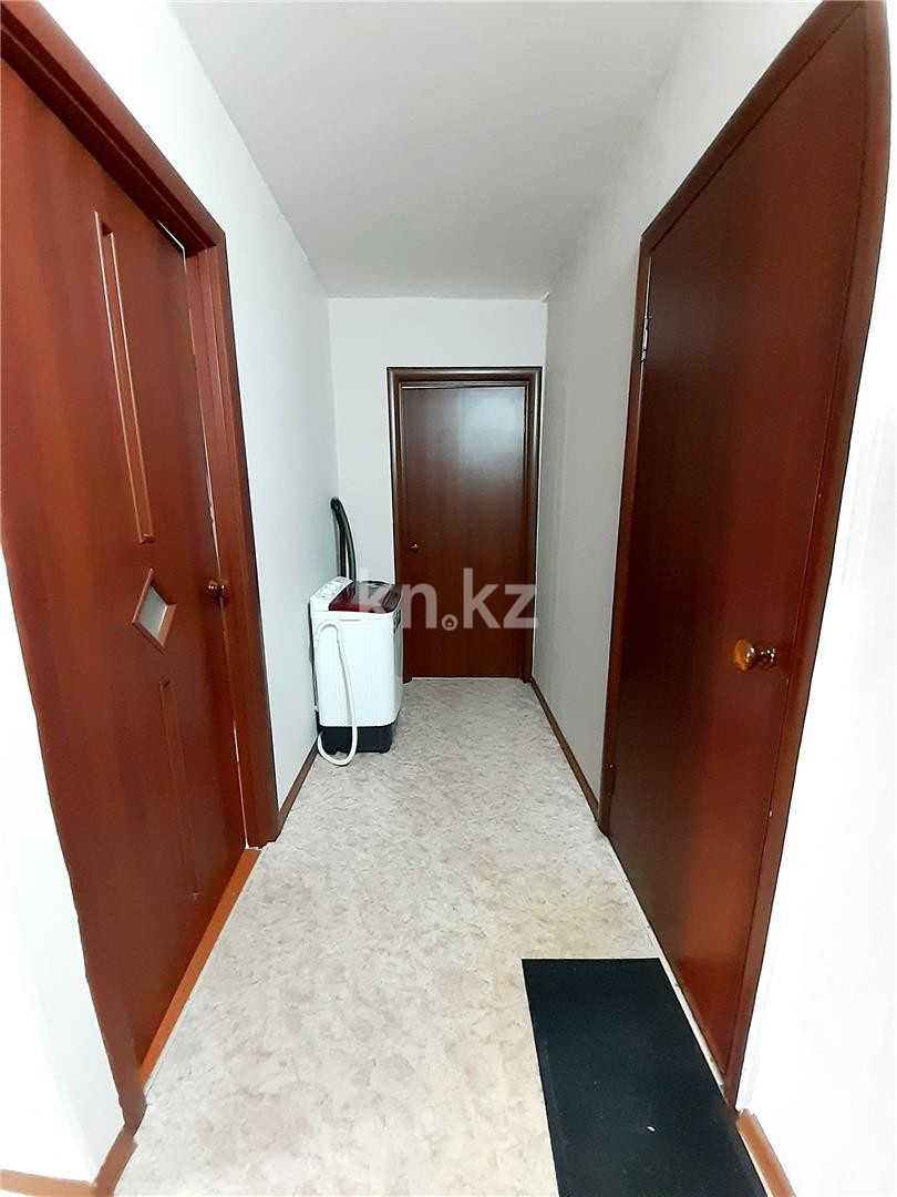 Продажа 2-комнатной квартиры, 44 м², 14 мкр. в Караганде - фото 11