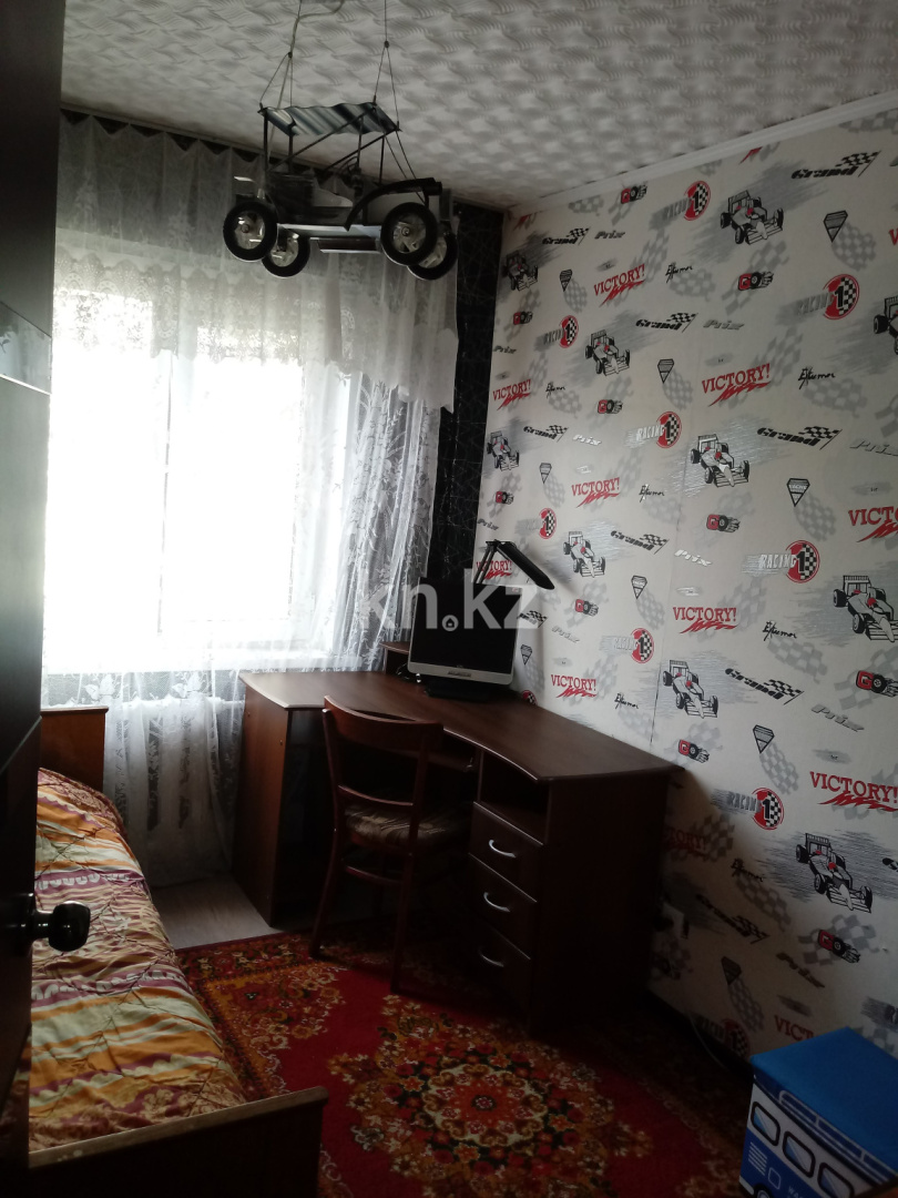 Продажа 3-комнатной квартиры, 58 м², ул. Кашаубаева, дом  18 в Усть-Каменогорске - фото 2